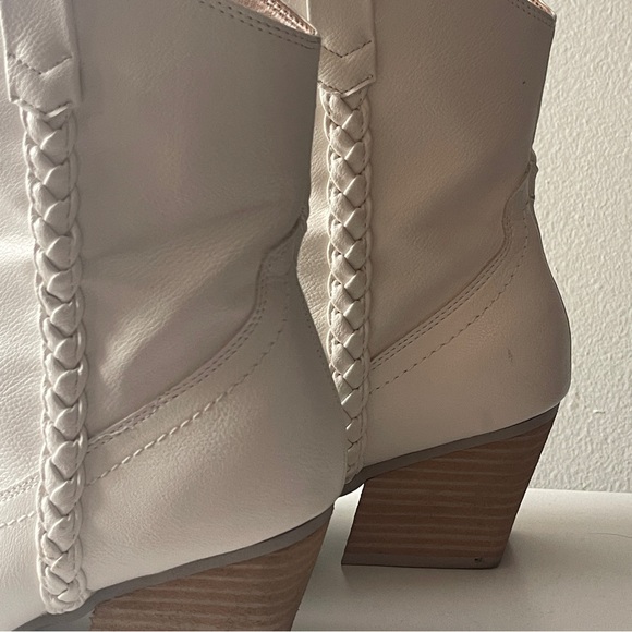 Dolce Vita | White Cowboy Boots - Picture 4 of 12